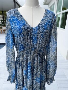 Just Taylor 16 Blue Floral V-Neck Long Sheer Sleeve Midi Dress s16